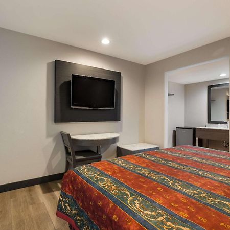 Rodeway Inn San Bernardino & Redlands Zewnętrze zdjęcie