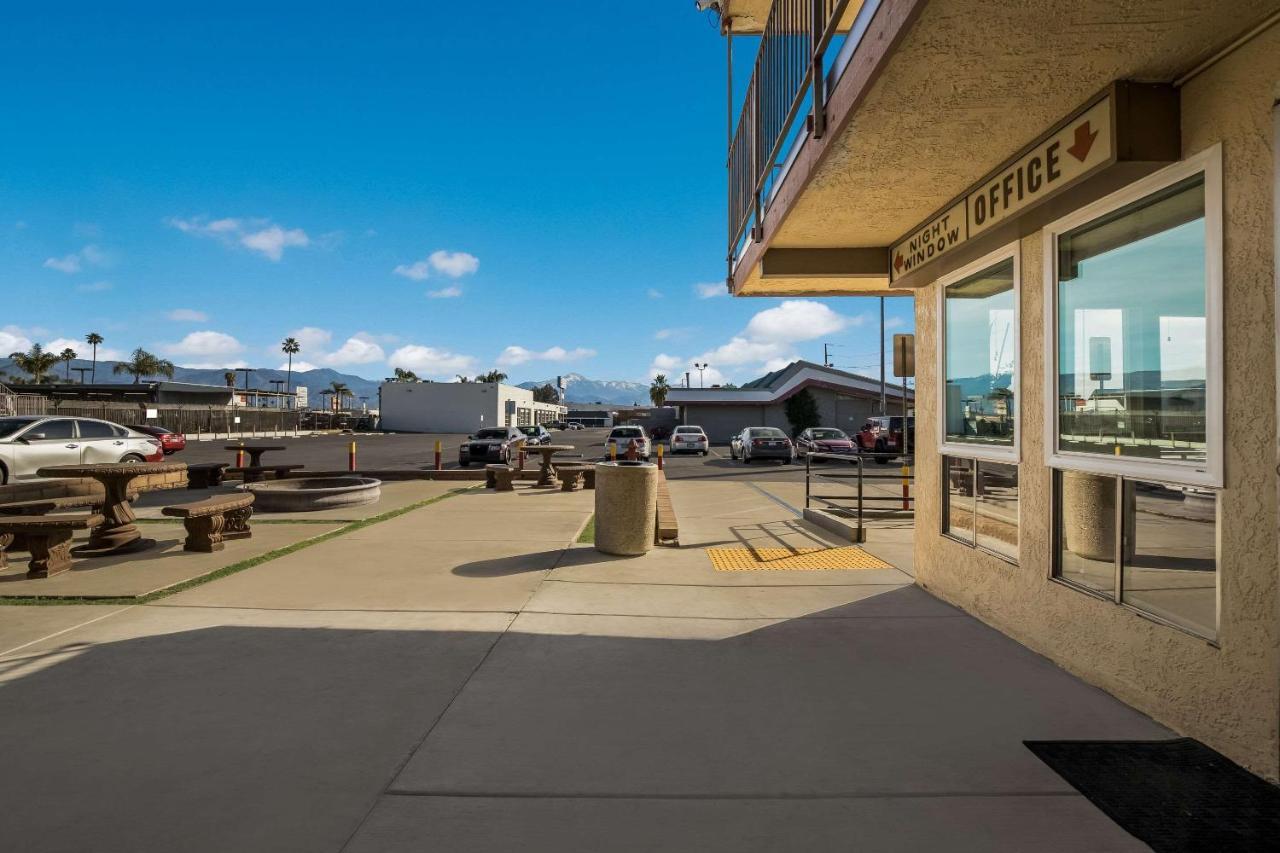 Rodeway Inn San Bernardino & Redlands Zewnętrze zdjęcie