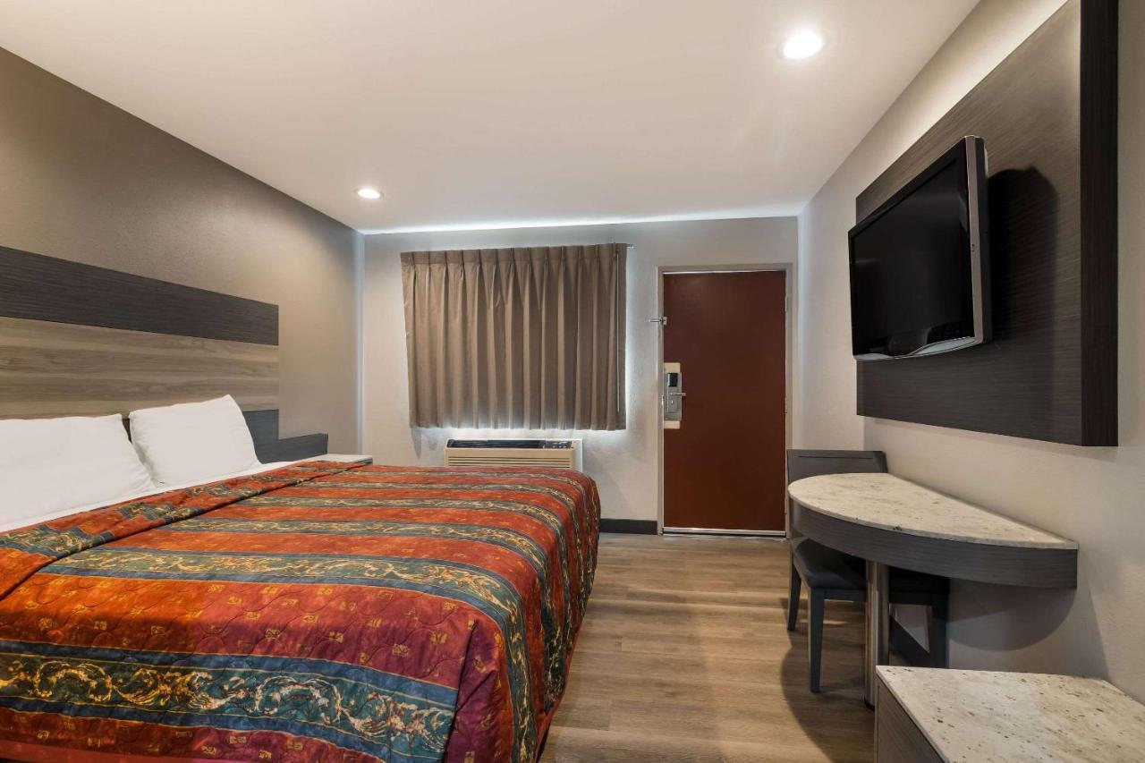 Rodeway Inn San Bernardino & Redlands Zewnętrze zdjęcie